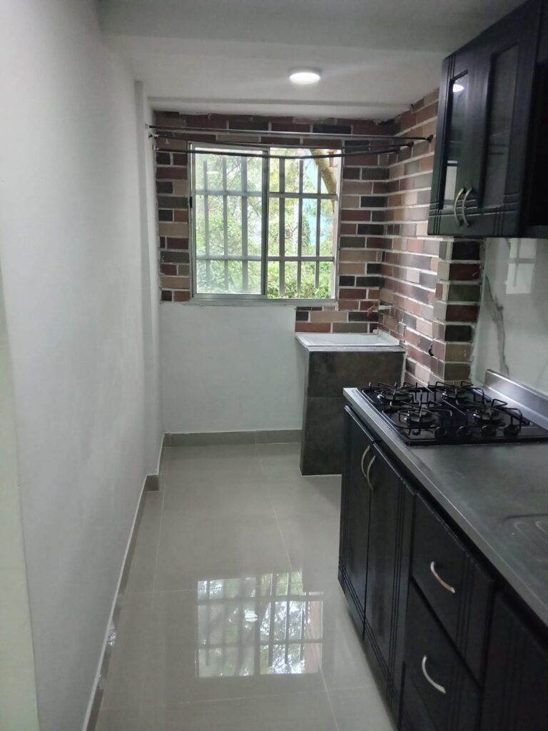 Apartamento en Arriendo – 03-A-LC-005