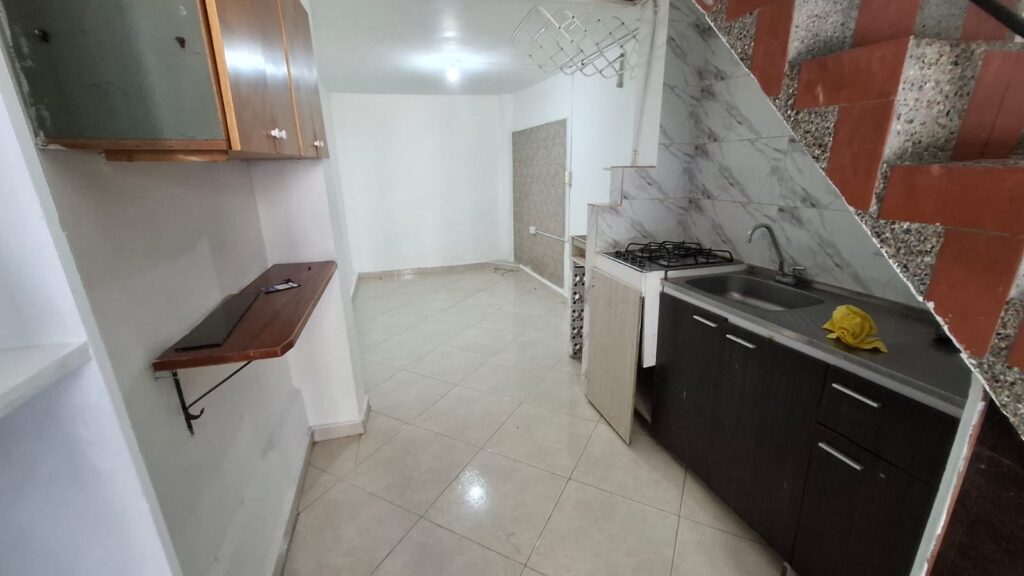 1020319 – Apartaestudio en Arriendo en Envigado