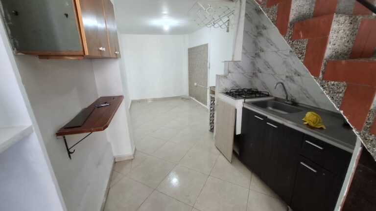 1020319 – Apartaestudio en Arriendo en Envigado